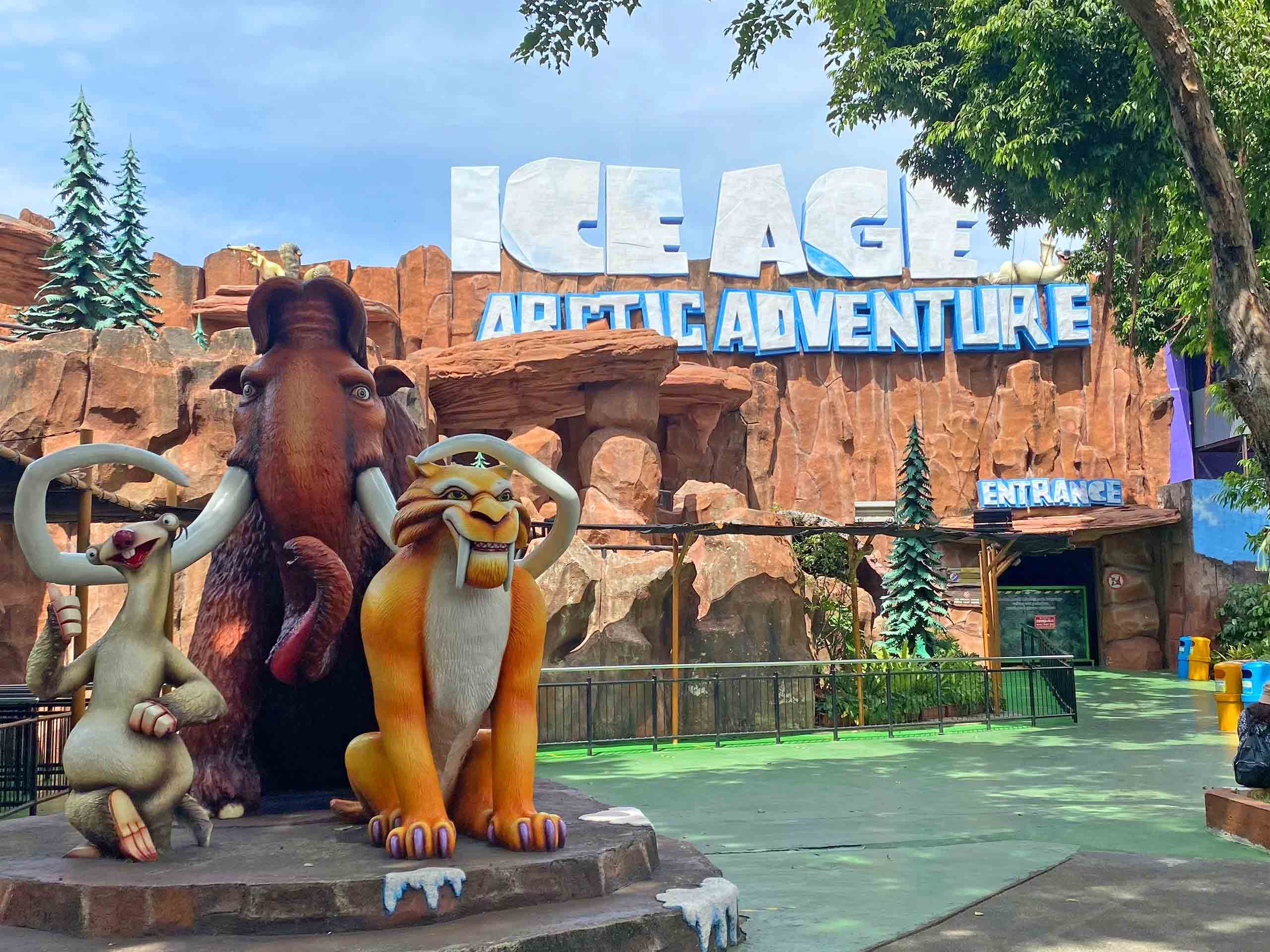 https://apiv2.easyticket.id/storage/destination/bc621a15-b2b7-47b4-9faf-0ea3b240f52b.jpeg